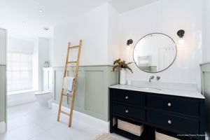 Photo 36- click for photo gallery